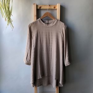 Light Brown Flowy 3/4 Sleeve Tunic S